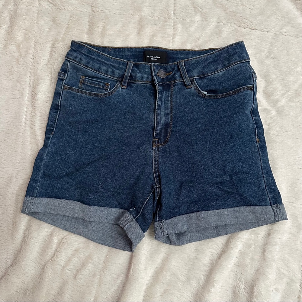 Vero Moda Blue Jean Shorts, size 2